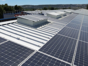 Réalisation désamiantage et toiture bac acier Embellitoit